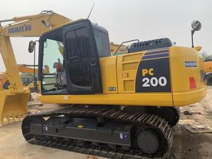 Excavadora de orugas Komatsu PC200 robusta, excavadora hidráulica de 20 toneladas | Excavadora usada hecha en Japón para proyectos urbanos y de construcción - Product Image 2