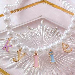 INS-colgante de acero inoxidable para collar, cadena de perlas de cristal de colores con 26 letras, aceite de gota de esmalte, A-Z - Product Image 4