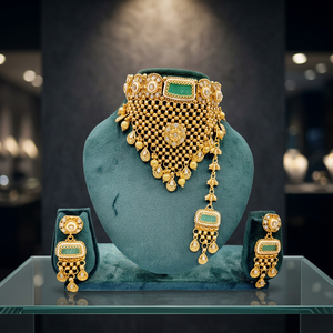 Ensemble de bijoux de mariée en cuivre plaqué or vintage de haute qualité, nouveau, avec cristaux, collier long Mala, boucles d'oreilles et Maang pour mariage et fête - Product Image 3