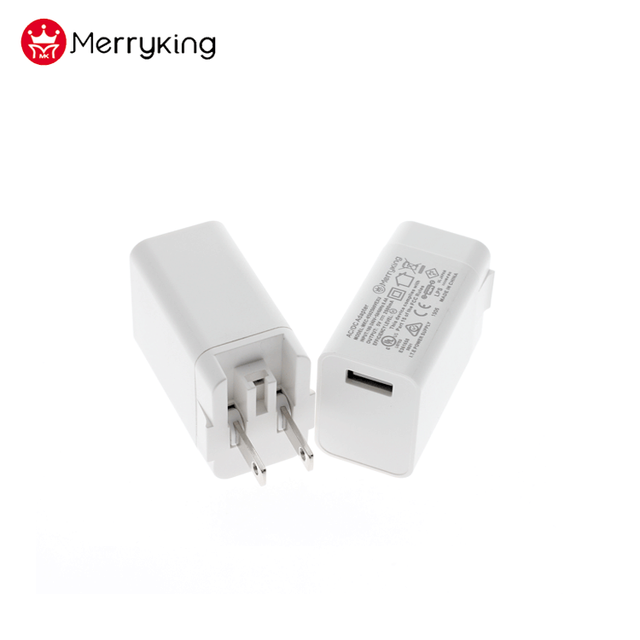 Exchange US AU UK EU Plugs 5V 3A 15W Traveling Charger Adapter with UL FCC CE 61558-1 Certifications