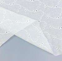 Tissu à broder motif poulet 100% coton Tissu à œillets