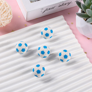 Borrador de Goma con Forma de Balón de Fútbol Pequeño, Regalo para Estudiantes, Mini Borrador al por Mayor - Product Image 3