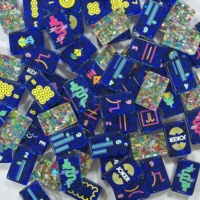 Jeu de Mahjong Américain 160 Tuiles Acryliques de Luxe Écologiques pour Intérieur Motifs Créatifs Modernes Cadeaux Fêtes Le Confetti Original