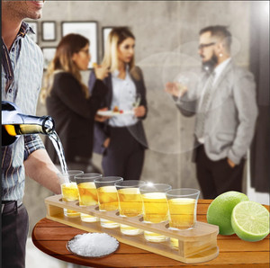 Soporte de Bambú Personalizado para 6 Vasos de Chupito, Bandeja de Exhibición y Almacenamiento con Base Resistente, Vasos de Chupito con Soporte de Madera - Product Image 3