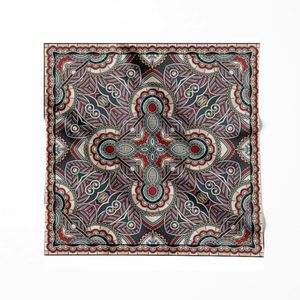 Écharpe personnalisée sur mesure avec votre propre design pour les maisons de mode haut de gamme, impression d'écharpes personnalisées qui incarnent toujours le luxe et l'exclusivité - Product Image 4