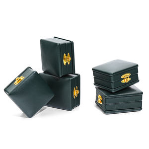 Vente en gros Emballage de bijoux personnalisé en cuir PU personnalisé Bijoux de luxe avec diamant Coffrets cadeaux avec logo - Product Image 2