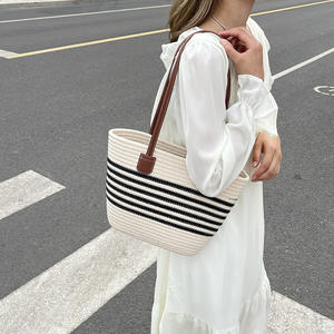 Sac fourre-tout décontracté pliable à grande capacité en coton tressé à rayures, durable et portable, avec bandoulière en corde - Product Image 4