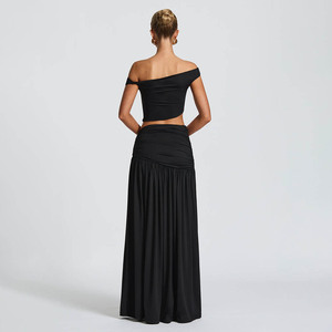 Ensemble deux pièces sans bretelles pour femme JULISSA MO, jupe longue unie avec fente, design respirant - Product Image 4