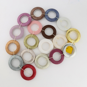 Anneaux fantaisie de style tendance, design personnalisé, anneaux ronds en plastique pour rideaux - Product Image 5