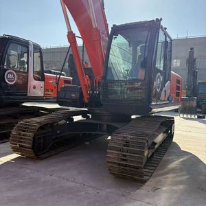 Good Condition 22 Ton Original Used Hitachi ZX220 Crawler Excavator Japan ISUZU Engine Motor 2024 <b>Model</b> 1 Year Warranty Sale - Product Image 3