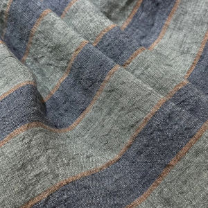 पर्यावरण के अनुकूल त्वचा के अनुकूल 100% लिनन स्ट्रिप कपड़े 134gsm सांस लेने योग्य शिलीन रंग के कपड़े - Product Image 2