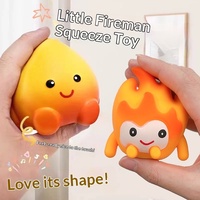 Petite figurine de pompier croustillante et moelleuse, jouet anti-stress, mignonne décoration de bureau, cadeau fidget unisexe pour les 5 ans et plus