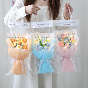 Venta al por mayor Regalo del Día de San Valentín Flor artificial <span class=keywords><strong>Productos</strong></span> terminados de lana Flor de ganchillo Flor tejida a mano - Product Image 1