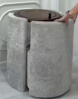 Ensemble coiffeuse moderne en bouclette crème avec miroir rabattable, tabouret et armoire pour chambre à coucher
