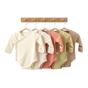 Vêtements pour nouveaux-nés en coton Gots personnalisés Garçons <span class=keywords><strong>de</strong></span> 0 à 3 mois Ensemble grenouillère à manches longues pour bébé - Product Image 3