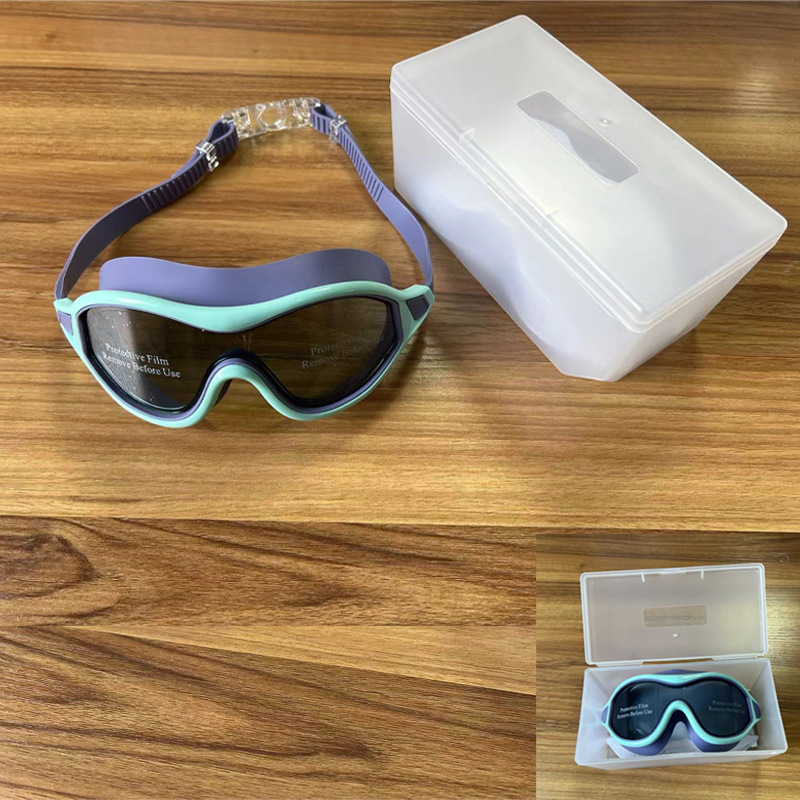 Greenish-gray purple