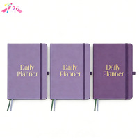 Cuaderno Personalizado al por Mayor con Tapa Dura y Logotipo en Lámina Dorada, Páginas Punteadas A5, Cintas y Forma Personalizada