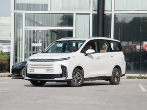 2025 SAIC Maxus G50 Plus MPV Van 1.5T Turbo automatico per viaggi d'affari <span class=keywords><strong>in</strong></span> famiglia benzina elettrico spina <span class=keywords><strong>in</strong></span> ibrido - Product Image 6