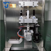 Machine d'emballage multifonctionnelle VFFS pour sachets de jus et bonbons en bâtonnets, idéale pour les petites entreprises