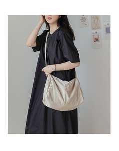 Women's Casual Travel Crossbody Bag Japanese-Style <b>Square</b> Soft Fabric Bag Large Capacity Minimalist Canvas Shoulder Bag - Product Image 2