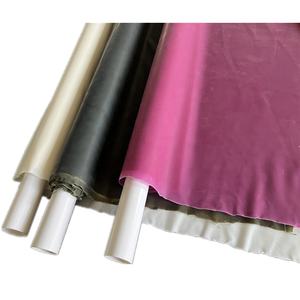 Hoja de goma de látex elástico negro de 0,2mm suave y no tóxica en formato de rollo - Product Image 6