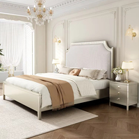 Lit double de luxe de style américain 1,8 m, série Paris Midsummer, chambre principale, lit moderne simple en bois massif avec tête de lit rembourrée pour mariages