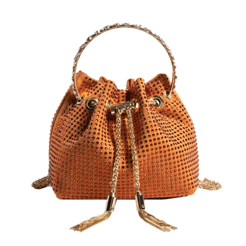 Yeni varış elmas bayanlar kova çanta Crossbody çanta zincir küçük çanta kadın püskül ile omuz çantaları