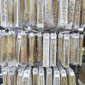 Collier en perles plaqué or 3 tons avec zircon, parure de bijoux fantaisie pour femme, motif papillon, cadeau idéal pour maman, usage quotidien - Product Image 6