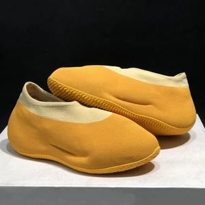 Chaussures de course tricotées de créateur, version PK, baskets pour hommes couleur soufre, baskets décontractées noires style rock, chaussures de marche pour femmes - Product Image 1