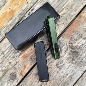 UK-5620 Coupeur de boîte rétractable automatique en alliage d'aluminium 10 pièces 23 lames couteau de rasoir <span class=keywords><strong>EDC</strong></span> à bouton-poussoir portable pour le camping en plein air - Product Image 6