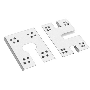 Plaque conductrice de protection contre la foudre photovoltaïque, largeur 31 mm, en acier inoxydable 304, pour mise à la terre, avec rail de guidage à double perforation - Product Image 1
