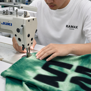 RAMAX 250gsm Heavyweight Green Gradient <strong>T</strong>-<strong>shirt</strong> Spray Paint Graphic Splatter Streetwear Tee Men OEM Factory MOQ 50pcs - Product Image 5