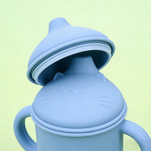 Juego de Vajilla de Silicona para Bebés con Logotipo Personalizado OEM, Plato con Succión, Tazón, Cuchara y Tenedor Libres de BPA para Venta al Por Mayor - Product Image 6