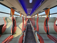 Bus urbains personnalisés 12M Transport de passagers Bus électriques Transport en commun 40/56 sièges Bus Euro 3 Véhicule routier diesel