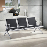 Chaise d'infusion compacte et moderne à 3 places en acier – Solutions de sièges pour l'hôtellerie, les écoles et les collectivités (ventes en gros)
