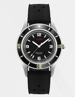 Montre de plongée pour homme avec logo personnalisé, faible MOQ, boîtier en acier inoxydable 316L, verre saphir, résistant aux rayures, lumineux, réserve de marche, mouvement japonais NH35-A