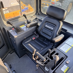 Bulldozer d'occasion Shantui SD13, bulldozer sur chenilles d'occasion, faible nombre d'heures de travail, bulldozer d'occasion robuste pour la construction routière CE - Product Image 6