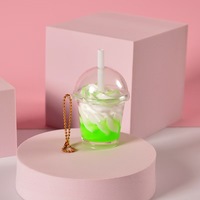 Vente en gros de tasses à thé Boba de dessin animé porte-clés en plastique acrylique liquide clé Chine pour voiture lait thé tasses thème porte-clés