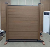 Porte coulissante en WPC personnalisable Moteur de porte roulante Porte principale en acier traité thermiquement Poteaux de clôture en métal de Chine Taille de pression personnalisée