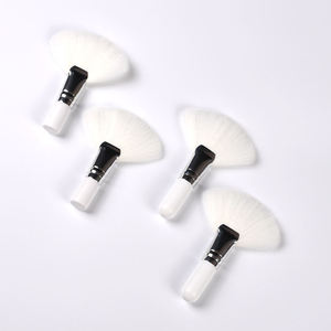 Brochas <span class=keywords><strong>de</strong></span> Maquillaje Personalizadas Blancas Súper Suaves para <span class=keywords><strong>Limpieza</strong></span> Facial, Mini Brochas <span class=keywords><strong>de</strong></span> Fibra Sintética Cortas, Gruesas y Esponjosas para el Rostro - Product Image 3