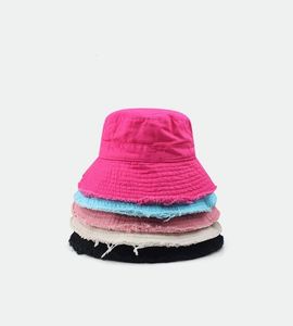 Sombrero de Pescador Rosa con Borde de Peluche, Lavable, para Verano, Playa, Esquí, con Protección Solar y Logotipo Personalizado - Product Image 5