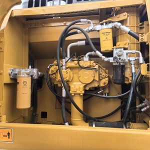 Machine de construction sur chenilles hydraulique d'occasion d'excavatrice d'occasion en bon état creusant Cat330D2L à vendre - Product Image 6