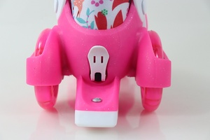 Chaussures à roulettes réglables à 3 roues HQK02 de qualité supérieure <span class=keywords><strong>pour</strong></span> enfants, idéales <span class=keywords><strong>pour</strong></span> le plaisir en extérieur, débutants, roulements ABEC-3, <span class=keywords><strong>châssis</strong></span> en PP haute résistance - Product Image 5