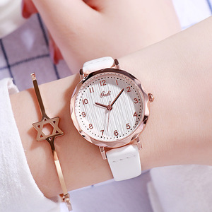 Montre à quartz élégante pour femme, boîtier en or rose, bracelet en cuir, montre-bracelet décontractée - Product Image 2