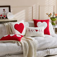 Coussins décoratifs brodés pour la Saint-Valentin, motifs d'amour pour couples, pour la maison, le salon, le canapé