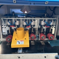Optimiseur CNC horizontal de qualité industrielle à commande numérique automatique pour le retrait des défauts du bois, le jointage par emboîtement et moteur à haut rendement