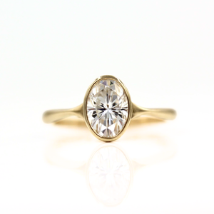 Vintage Art Deco 925 Anillo de plata esterlina para mujer con corte ovalado Diamante creado en laboratorio Elegante pieza de declaración hecha a mano a granel - Product Image 2