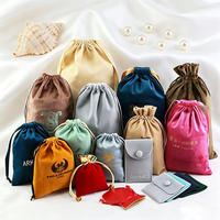 Bolsas de Terciopelo de Lujo al por Mayor con Cordón, Bolsitas para Joyería con Logotipo Personalizado, Bolsas Protectoras para Pulseras, Collares y Regalos