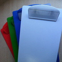 Porte-documents publicitaire personnalisé avec logo, simple face, en plastique, avec pince robuste pour la publicité