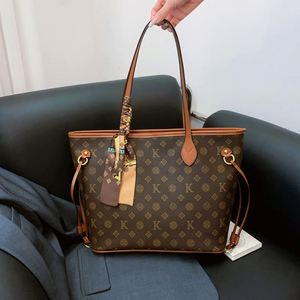 Sac fourre-tout vintage floral 2025 avec fermeture éclair, sac fourre-tout de luxe haut de gamme en cuir PU, grande capacité, bandoulière antivol.6011 - Product Image 5